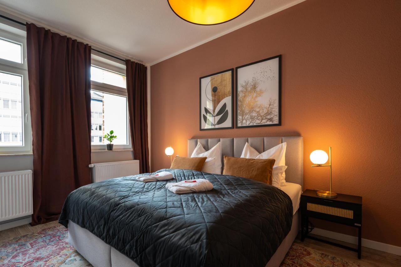 Maremar - Design Apartment - Luxus Boxspringbett - Zentral - Kueche - Arbeitsplatz - Highspeed Wlan Гера Екстериор снимка